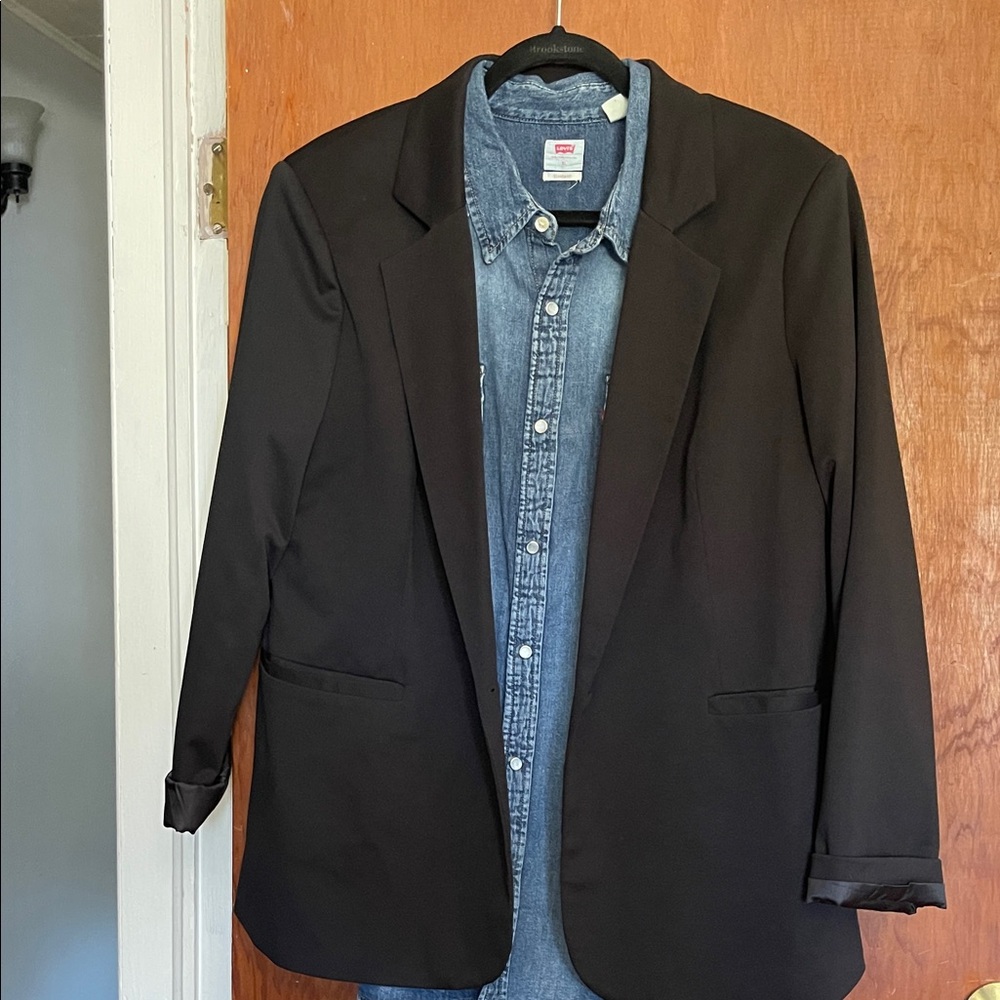 Black Blazer